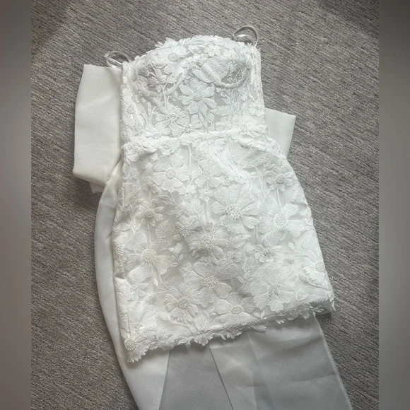 NWT Untamed Petals ROSALIE BOW MINI DRESS with removable bow - Picture 4 of 5